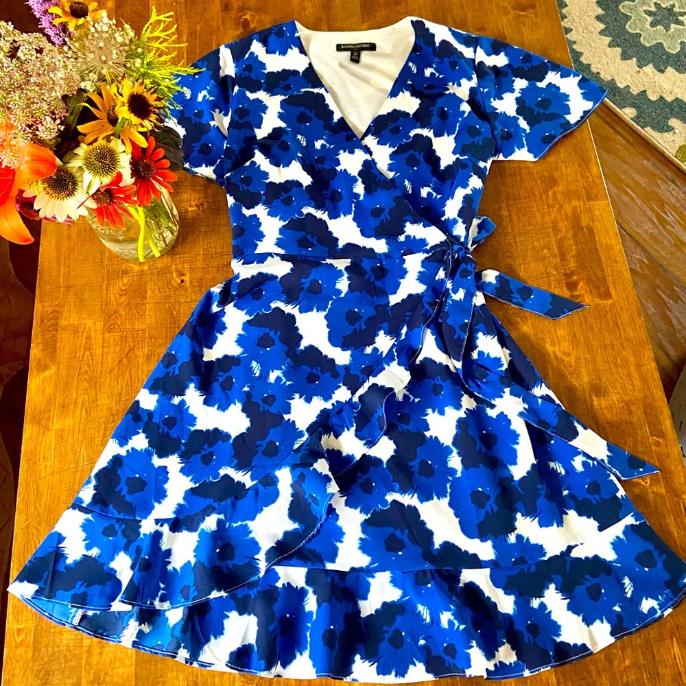💙 Banana Republic dress 💙
